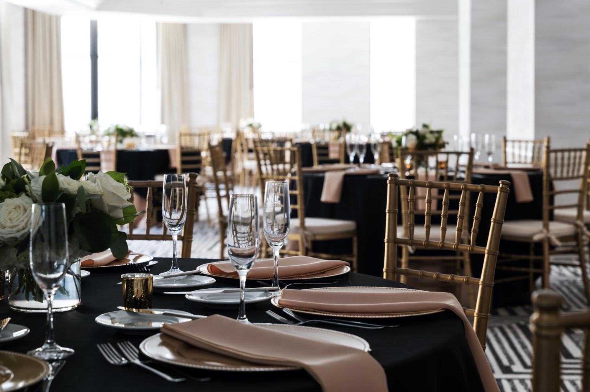 Kimpton Hotel Monaco Baltimore Inner Harbor By Ihg Extérieur photo